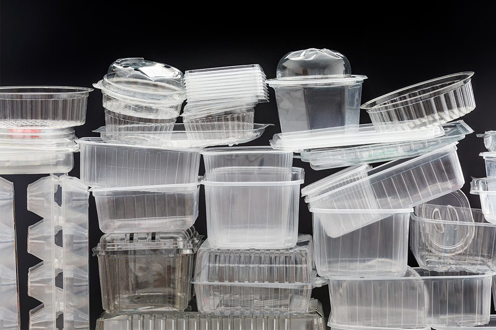 Plastic container deals for packaging