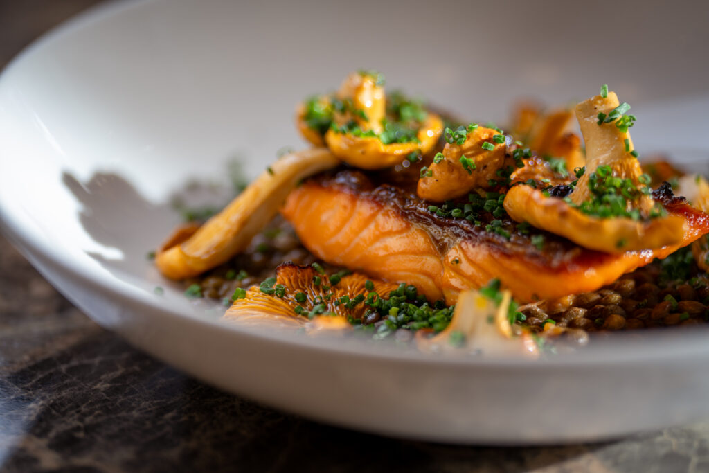 sustainable salmon farming