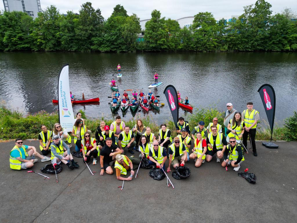 River Clyde Litter Pick: Coca-Cola Volunteers Support Glasgow 2026