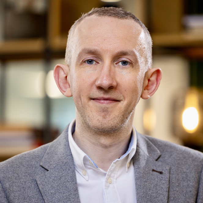 Richard Crawshaw, Director of Sustainability, ISS UK & Ireland 1 1